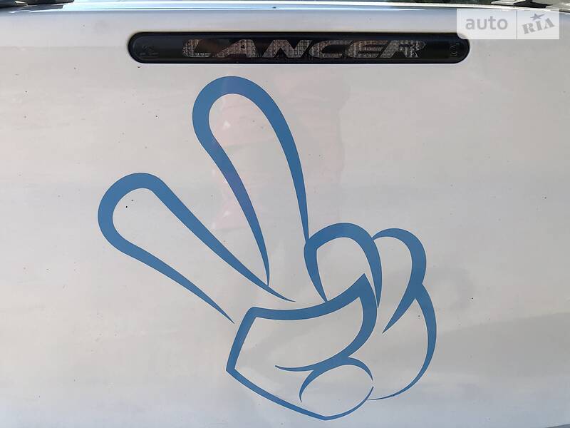 Седан Mitsubishi Lancer 2010 в Броварах