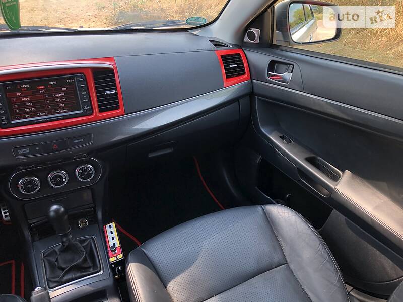 Седан Mitsubishi Lancer 2010 в Броварах