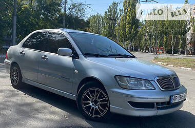 Седан Mitsubishi Lancer 2004 в Запоріжжі