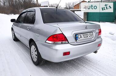 Седан Mitsubishi Lancer 2009 в Золотоноше