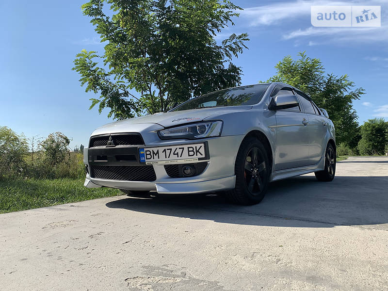 Mitsubishi Lancer