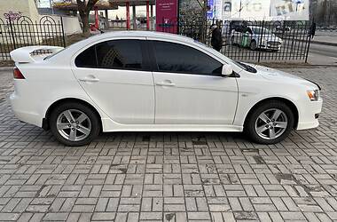 Седан Mitsubishi Lancer 2009 в Харькове