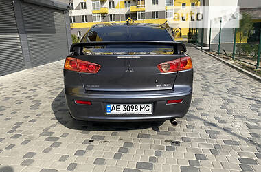 Седан Mitsubishi Lancer 2008 в Днепре