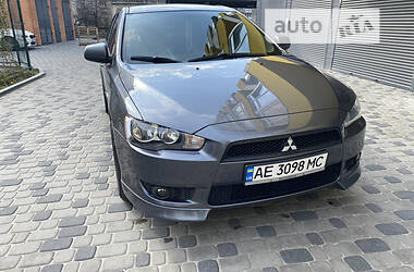 Седан Mitsubishi Lancer 2008 в Днепре