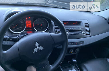 Седан Mitsubishi Lancer 2009 в 