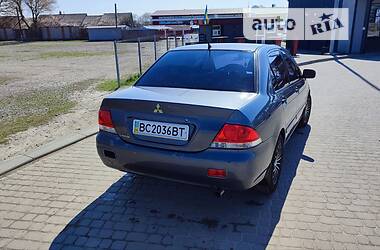 Седан Mitsubishi Lancer 2005 в Радехове