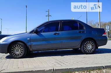 Седан Mitsubishi Lancer 2005 в Радехове