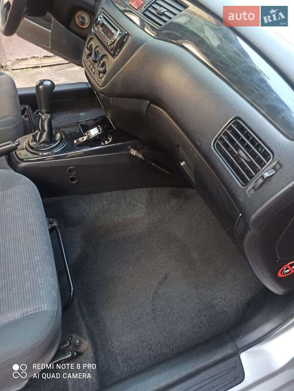 Седан Mitsubishi Lancer 2004 в Нежине фото 11 Седан Mitsubishi Lancer 2004 в Нежине