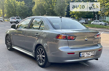 Седан Mitsubishi Lancer 2016 в 