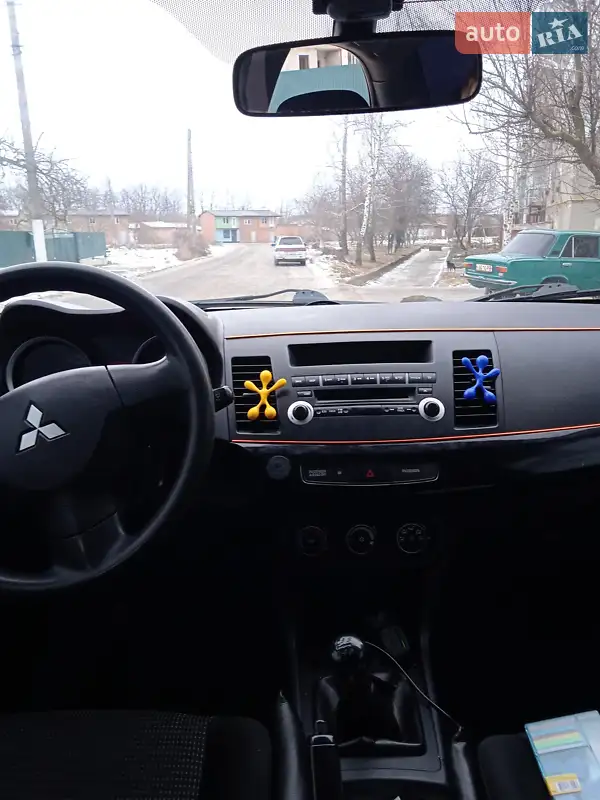 Mitsubishi Lancer