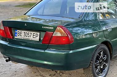 Седан Mitsubishi Lancer 1999 в 