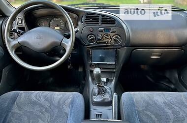 Седан Mitsubishi Lancer 1999 в 
