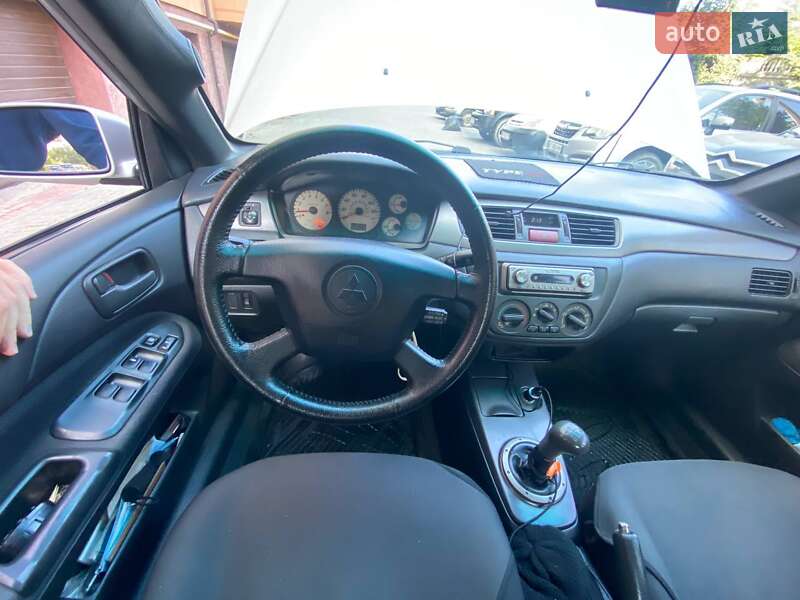 Седан Mitsubishi Lancer 2002 в Ивано-Франковске