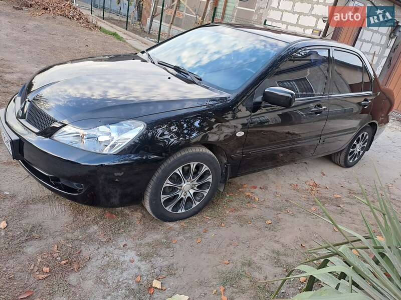 Седан Mitsubishi Lancer 2006 в Измаиле