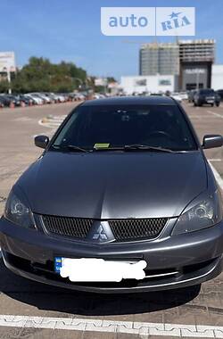 Седан Mitsubishi Lancer 2006 в Коростене