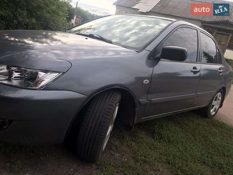 Mitsubishi Lancer 2005