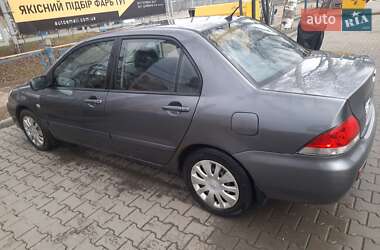 Седан Mitsubishi Lancer 2008 в Черновцах