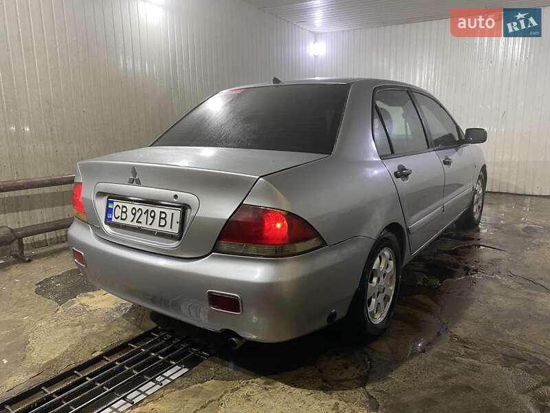 Седан Mitsubishi Lancer 2004 в Нежине фото 14 Седан Mitsubishi Lancer 2004 в Нежине