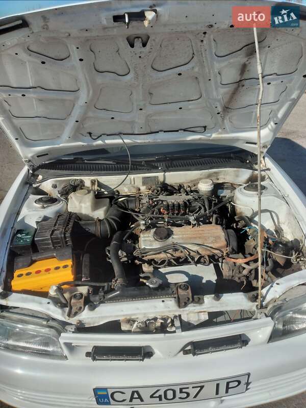 Седан Mitsubishi Lancer 1995 в Киеве фото 3 Седан Mitsubishi Lancer 1995 в Киеве