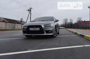 Седан Mitsubishi Lancer 2015 в Киеве