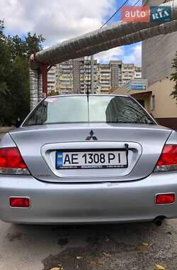 Седан Mitsubishi Lancer 2005 в Днепре