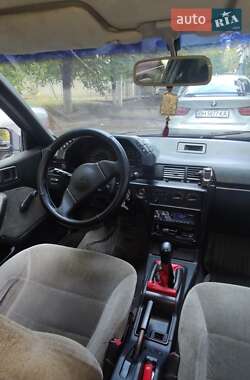 Седан Mitsubishi Lancer 1990 в 