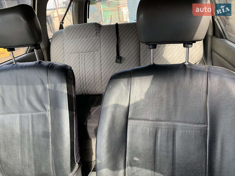 Универсал Mitsubishi Lancer 1986 в Луцке фото 2 Универсал Mitsubishi Lancer 1986 в Луцке