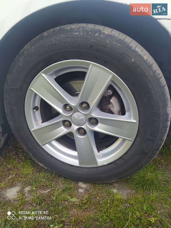 Седан Mitsubishi Lancer 2011 в Глухові