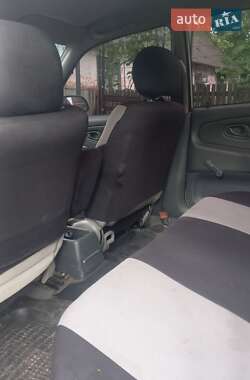 Седан Mitsubishi Lancer 1994 в Надвірній