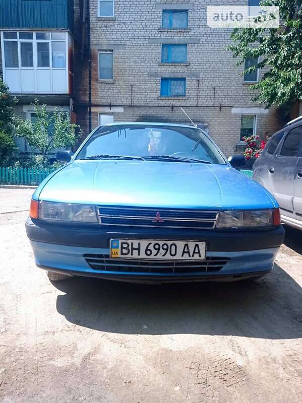 Седан Mitsubishi Lancer 1991 в Кодыме