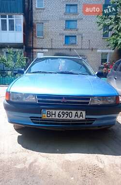 Седан Mitsubishi Lancer 1991 в Кодыме