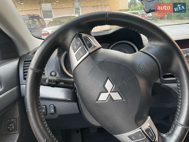 Седан Mitsubishi Lancer 2008 в Каменец-Подольском