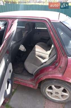 Седан Mitsubishi Lancer 1993 в 