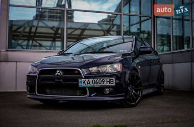 Седан Mitsubishi Lancer 2013 в Києві