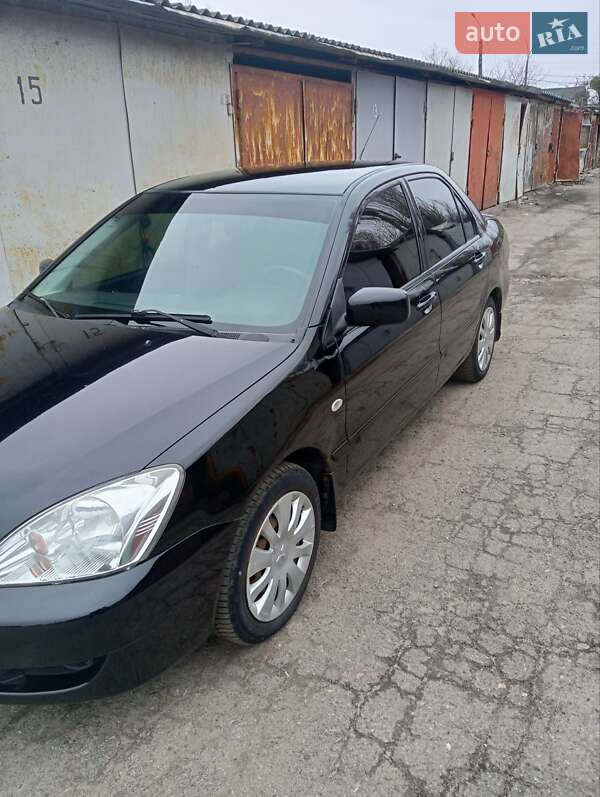 Седан Mitsubishi Lancer 2008 в Харькове