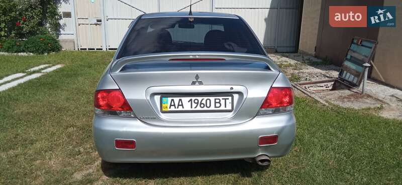 Седан Mitsubishi Lancer 2006 в Киеве фото 2 Седан Mitsubishi Lancer 2006 в Киеве