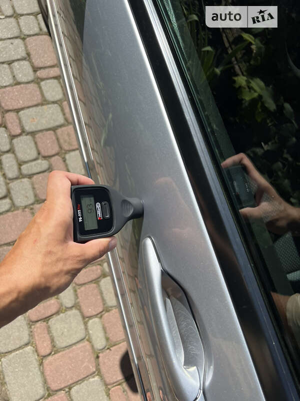 Седан Mitsubishi Lancer 2005 в Черновцах