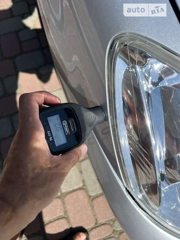 Седан Mitsubishi Lancer 2005 в Черновцах