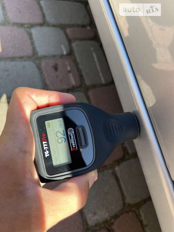 Седан Mitsubishi Lancer 2005 в Черновцах