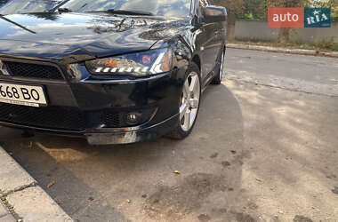 Седан Mitsubishi Lancer 2008 в Прилуках