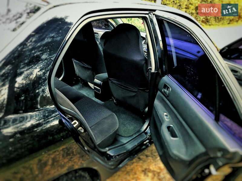 Седан Mitsubishi Lancer 2006 в Перечине фото 5 Седан Mitsubishi Lancer 2006 в Перечине