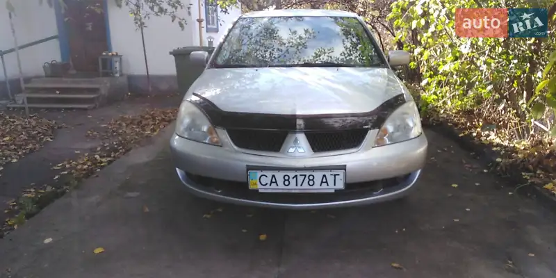 Mitsubishi Lancer