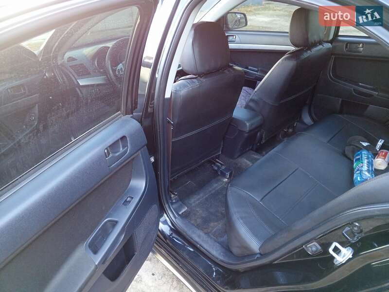 Седан Mitsubishi Lancer 2007 в Измаиле