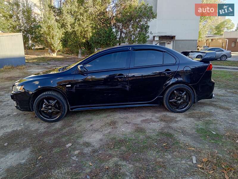 Седан Mitsubishi Lancer 2007 в Измаиле