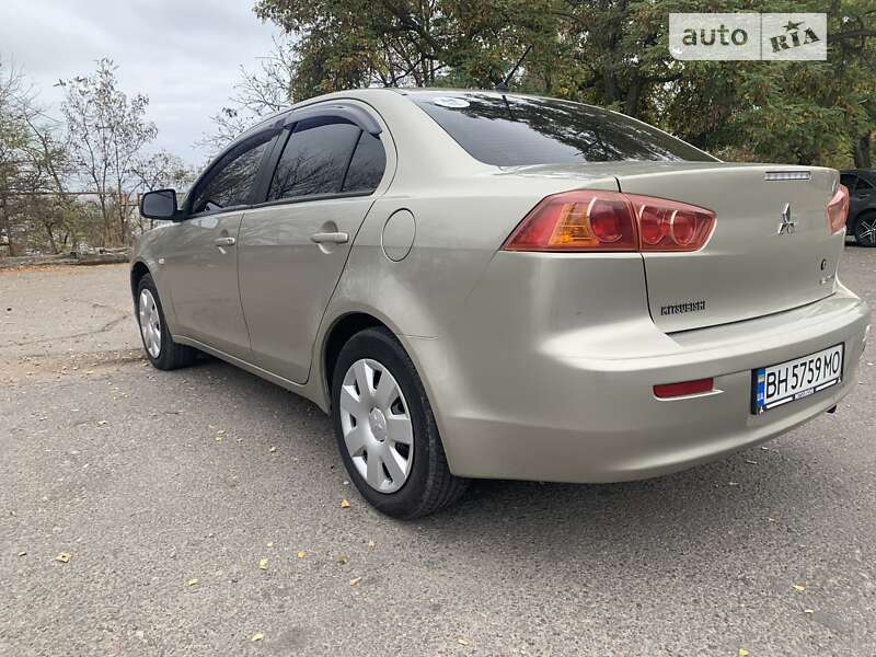 Седан Mitsubishi Lancer 2007 в Одессе