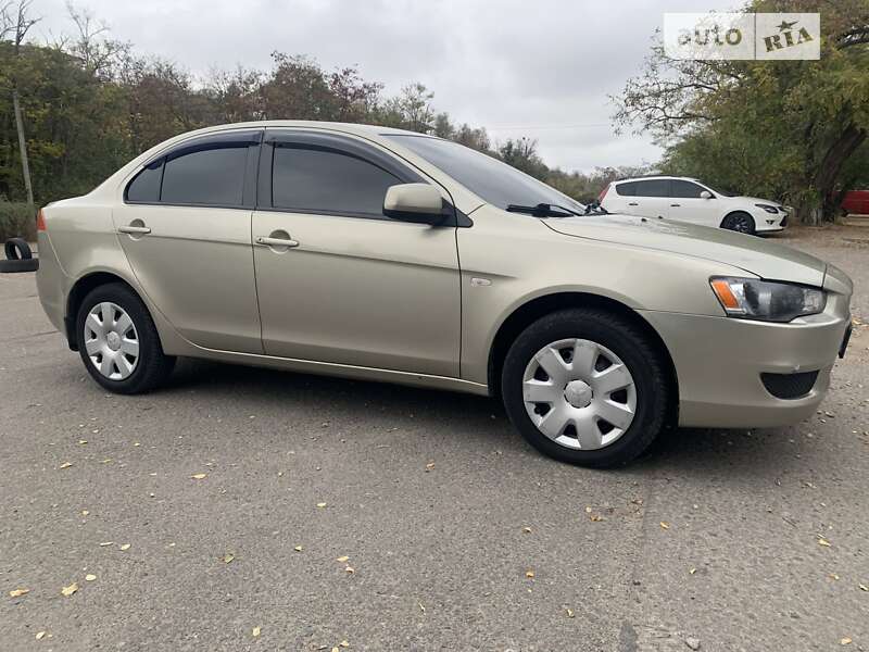 Седан Mitsubishi Lancer 2007 в Одессе