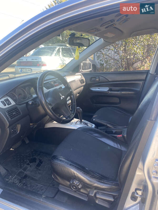 Седан Mitsubishi Lancer 2008 в Днепре