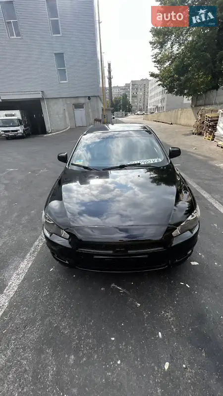 Mitsubishi Lancer