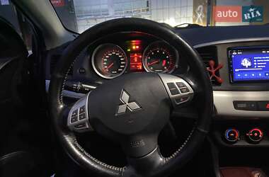 Седан Mitsubishi Lancer 2008 в Карловке