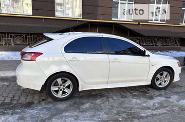 Хэтчбек Mitsubishi Lancer 2008 в 